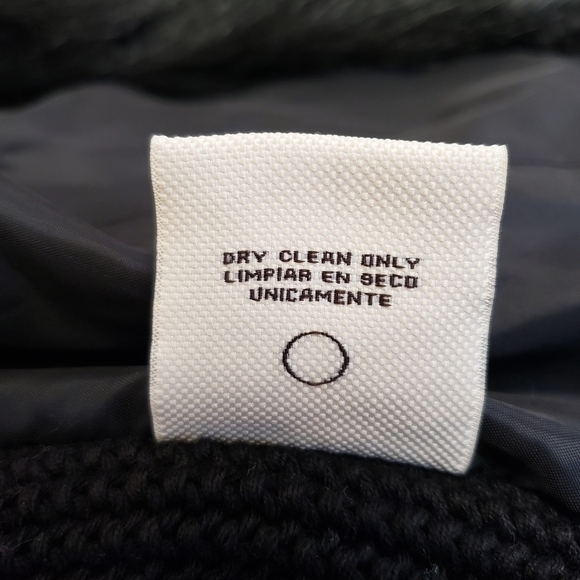 Sebby Collection Womens Black Faux Fur Knit Back Vest Size Medium - Picture 6 of 7